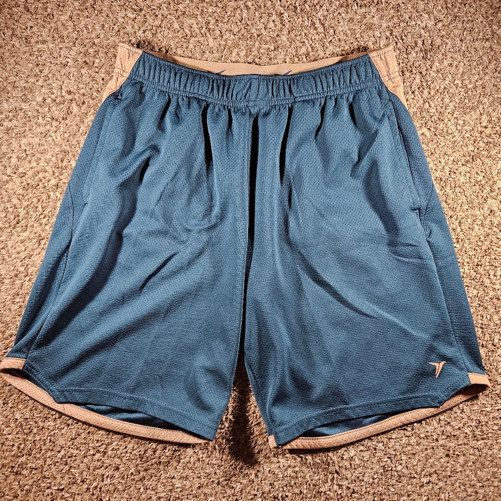 Old Navy Active Mesh 9.5" Shorts Men's Size Medium Teal Gold
